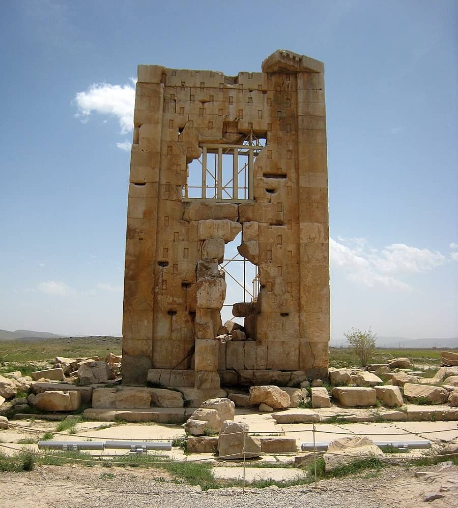 رازهای پنهان پاسارگاد شیراز که تاریخ نگاران کمتر گفته اند آرامگاه کوروش بزرگ,بنای تاریخی پاسارگاد,پاسارگاد شيراز