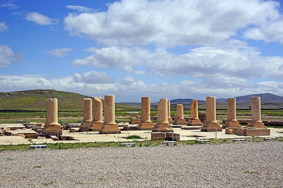 رازهای پنهان پاسارگاد شیراز که تاریخ نگاران کمتر گفته اند آرامگاه کوروش بزرگ,بنای تاریخی پاسارگاد,پاسارگاد شيراز