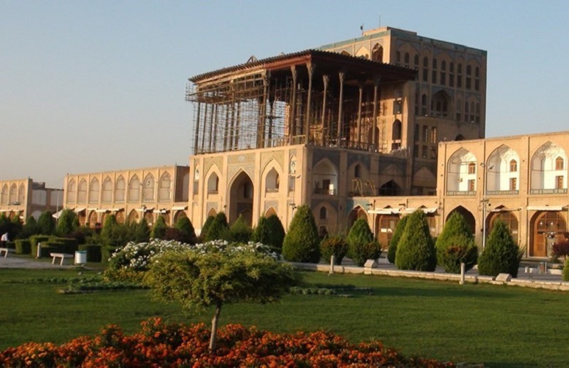 عالی قاپو اصفهان سردر عالی قاپو,عالي قاپو اصفهان,عالی قاپو اصفهان