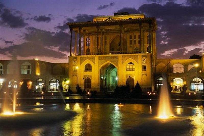 عالی قاپو اصفهان عالی قاپو در اصفهان,عکس از عالی قاپو اصفهان,عکس عالی قاپو اصفهان