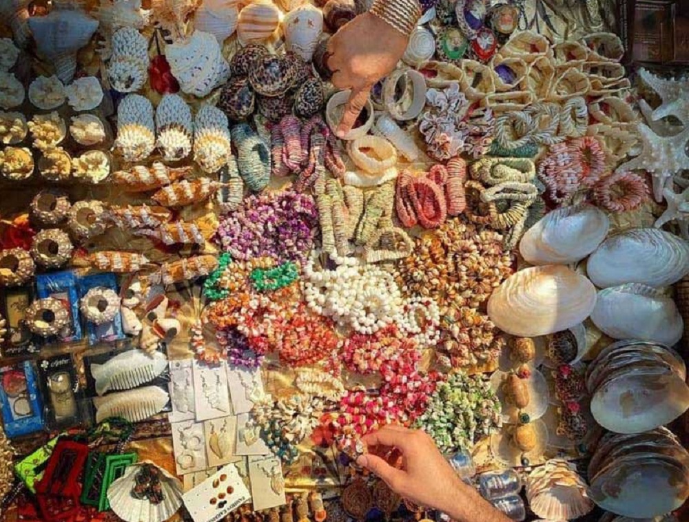 صنایع دستی قشم تکه دوزی قشم,سوزن دوزی قشم,سوند بافی قشم