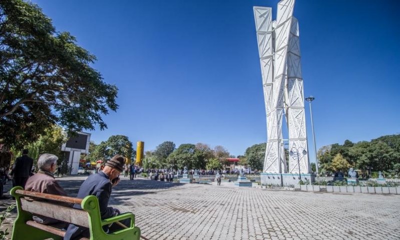 باغ گلستان تبریز آدرس باغ گلستان تبریز,باغ گلستان تبريز,باغ گلستان تبریز