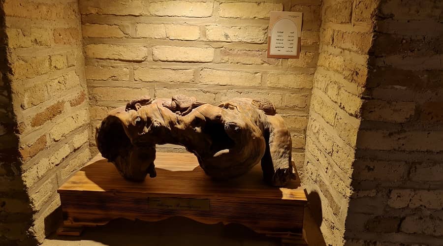 باغ عمارت بیگلربیگی,بیگلربیگی کرمانشاه,تاریخچه تکیه بیگلربیگی
