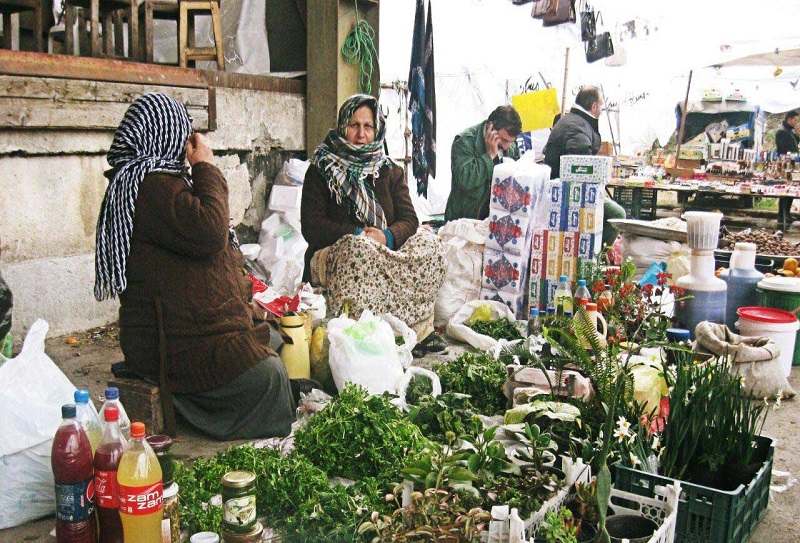 مراکز خرید دیلمان و جاذبه های طبیعی دیلمان