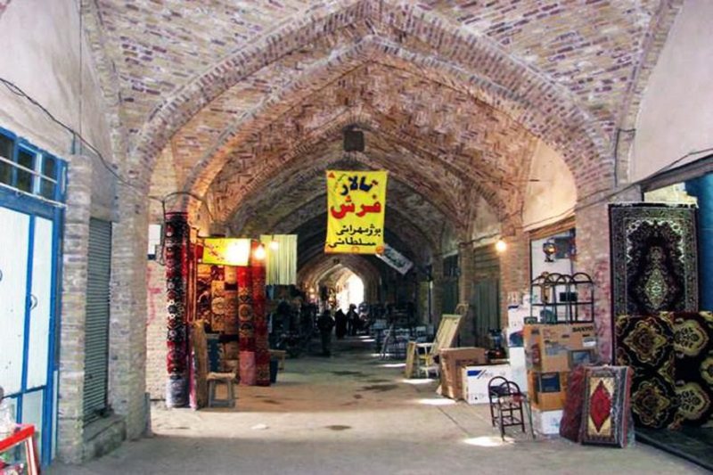 مراکز خرید نیشابور و جاذبه های طبیعی نیشابور