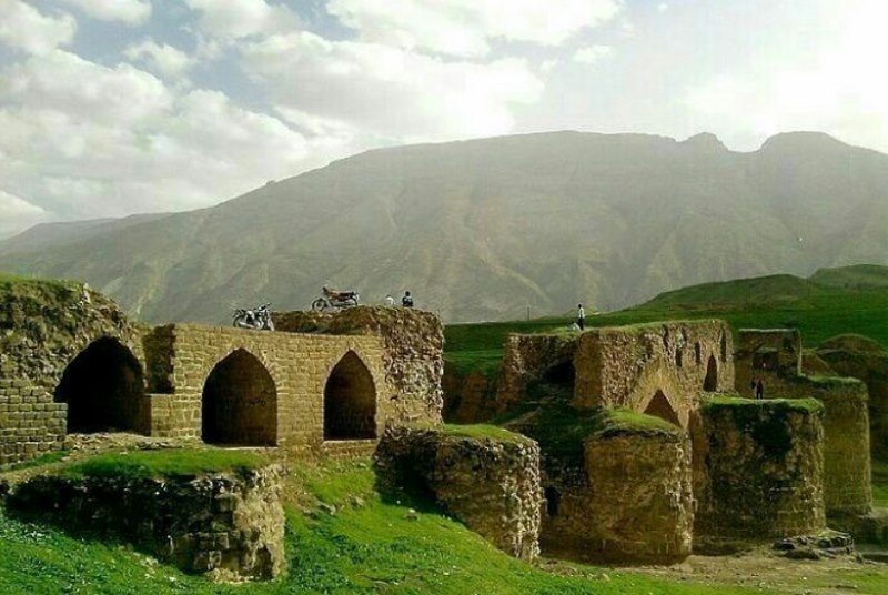 جاذبه های گردشگری ایلام و تاریخچه ایلام