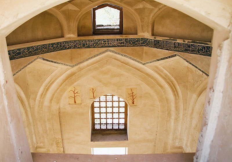 آدرس چهارطاقی شیروان,بنای چهارطاقی شیروان,تاریخچه چهارطاقی تیموری شیروان