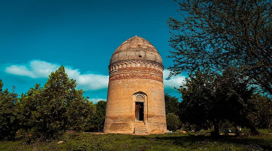 پارک جنگلی سراوان,تالاب سراوان,دریاچه سراوان