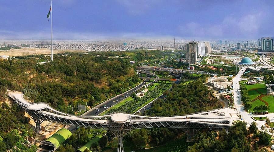 پل طبیعت کجاست؟ شاهکاری مدرن در قلب تهران پل طبیعت در تهران,جاذبه های تهران,جاذبه های گردشگری تهران