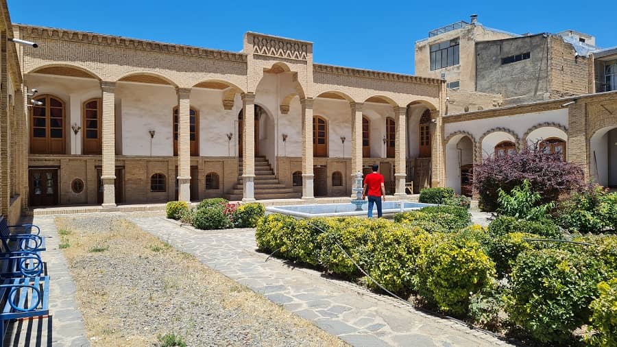 خانه تاریخی لطفعلیان,خانه لطفعلیان در همدان,خانه و موزه لطفعلیان