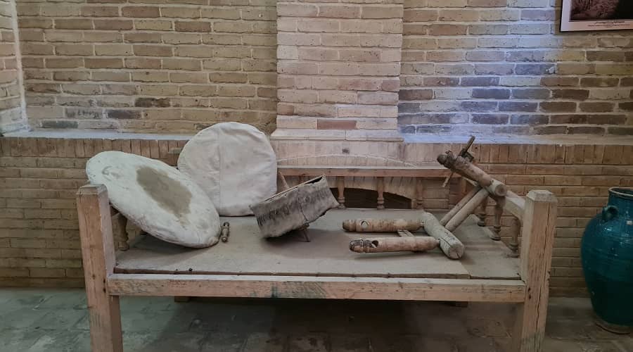 آدرس خانه لطفعلیان همدان,خانه تاریخی لطفعلیان,خانه قدیمی لطفعلیان