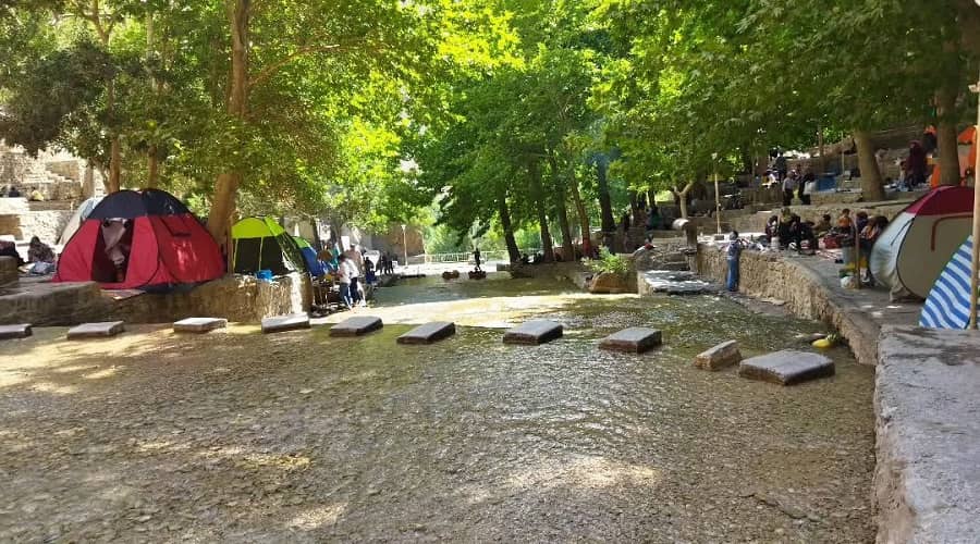 آبشار سمیرم کجاست؟ راهنمای کامل بازدید از نگین زاگرس امکانات رفاهی آبشار سمیرم,بهترین زمان سفر به آبشار سمیرم,دیدنی های اصفهان